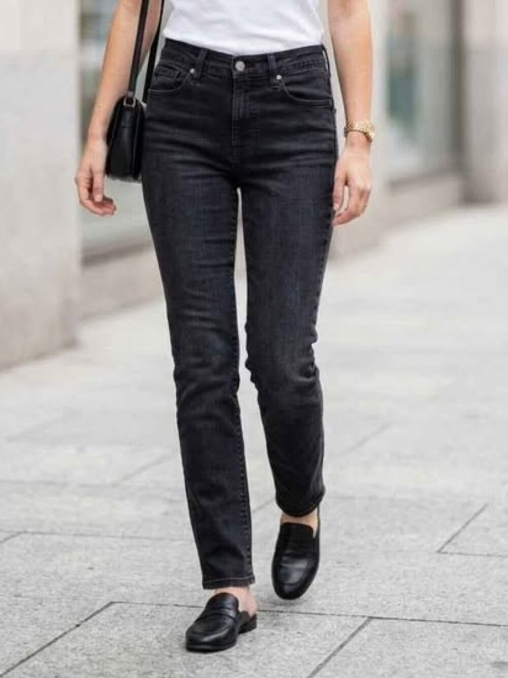 Levi's Black Denim Classic Straight Jeans Y2K Size 6